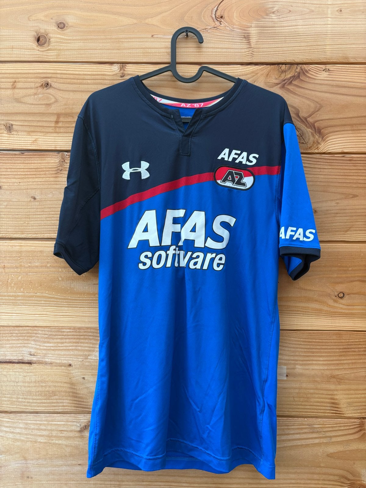 Matchworn AZ shirt Hatzidiakos, Verzamelen, Sportartikelen en Voetbal, Ophalen of Verzenden, Overige typen