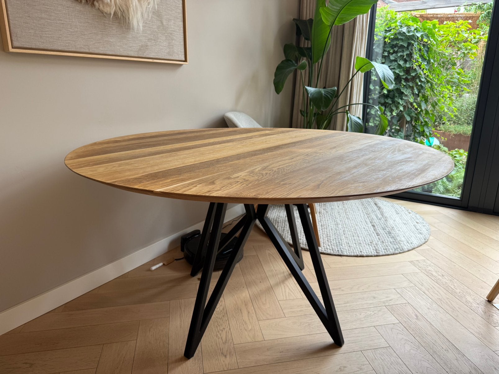Studio HENK eettafel rond Ø140 – massief eiken butterfly, Ophalen, Gebruikt, 100 tot 150 cm, Vijf personen of meer