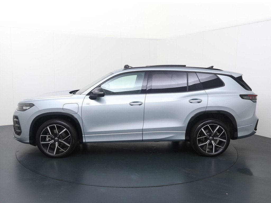 Volkswagen Tayron 1.5 eHybrid R-Line Edition | 272 PK | SoH, Auto's, Volkswagen, 12 maanden, Stof, 4 cilinders, 26 kWh
