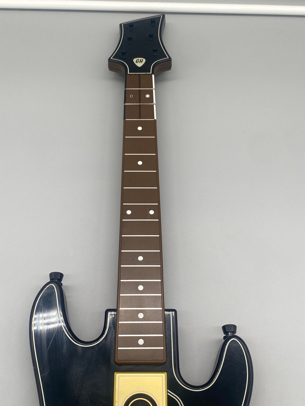 Guitar Hero Live gitaar - defect/onderdelen - 0000654, Activision, Www.activision.com, Niet werkend, Info@activision.com