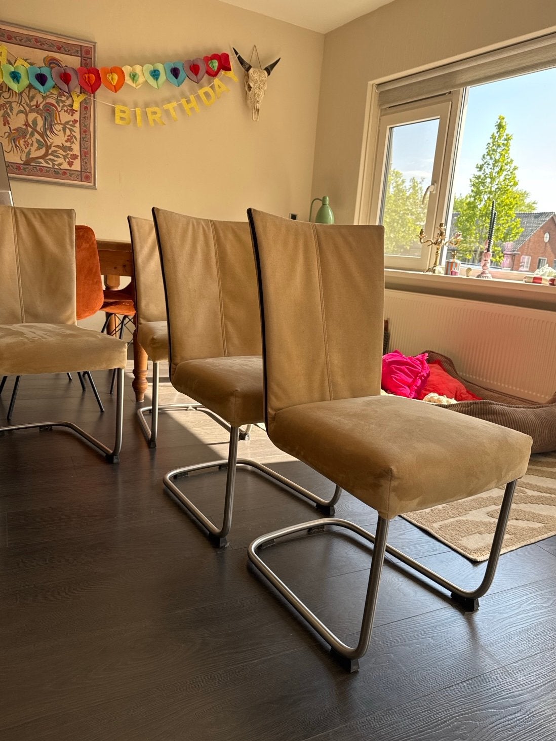 6x Bert Plantagie eetkamerstoelen beige sledestoel, Huis en Inrichting, Stoelen, Ophalen, Gebruikt, Overige kleuren, Vijf, Zes of meer stoelen