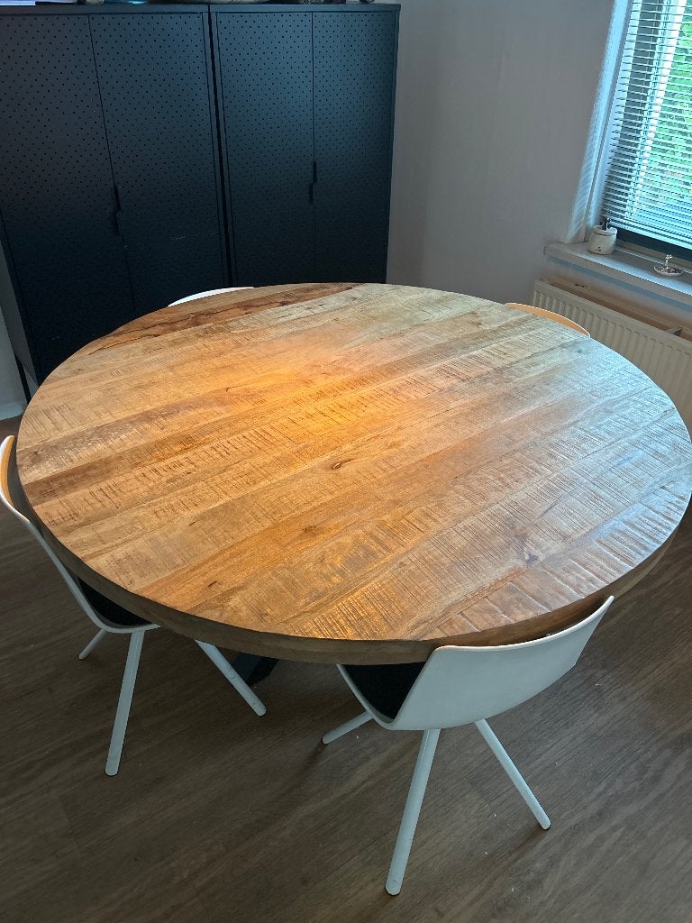 (Mango)  Houten eettafel, Huis en Inrichting, Tafels | Eettafels, Ophalen, Gebruikt, Rond, Vijf personen of meer
