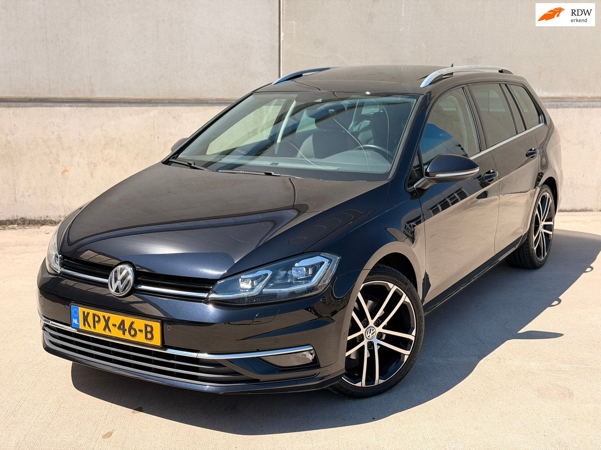 Volkswagen Golf Variant 1.4 TSI Highline DSG Pano Trekh Mass, Auto's, Volkswagen, Gebruikt, 4 cilinders, 150 pk, 1257 kg