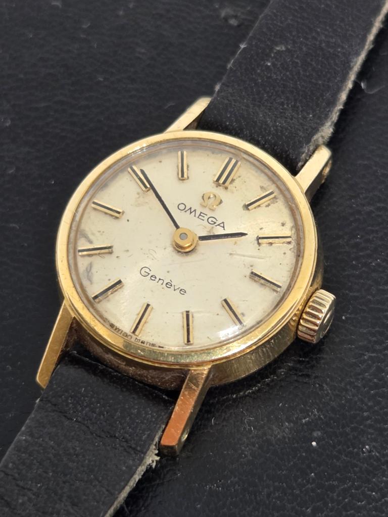 18 Karaats Gouden Omega Genève Dameshorloge, Overige merken, Polshorloge, Ophalen of Verzenden, Goud