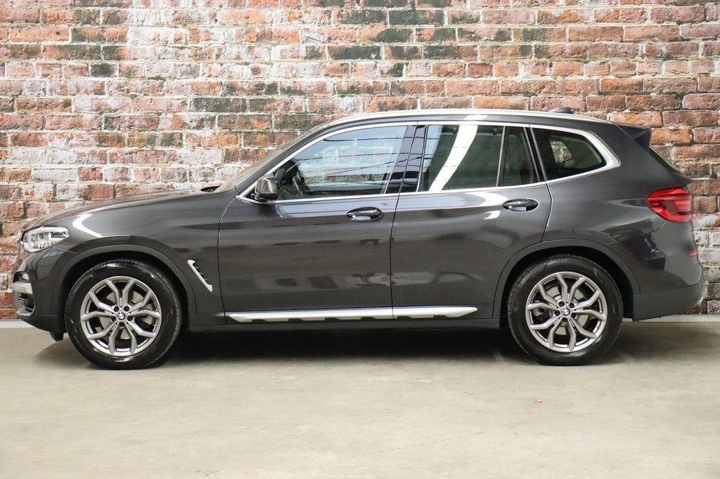 BMW X3 xDrive20i High Executive xLine Automaat / Navigatie P, Automaat, 1998 cc, Gebruikt, 4 cilinders