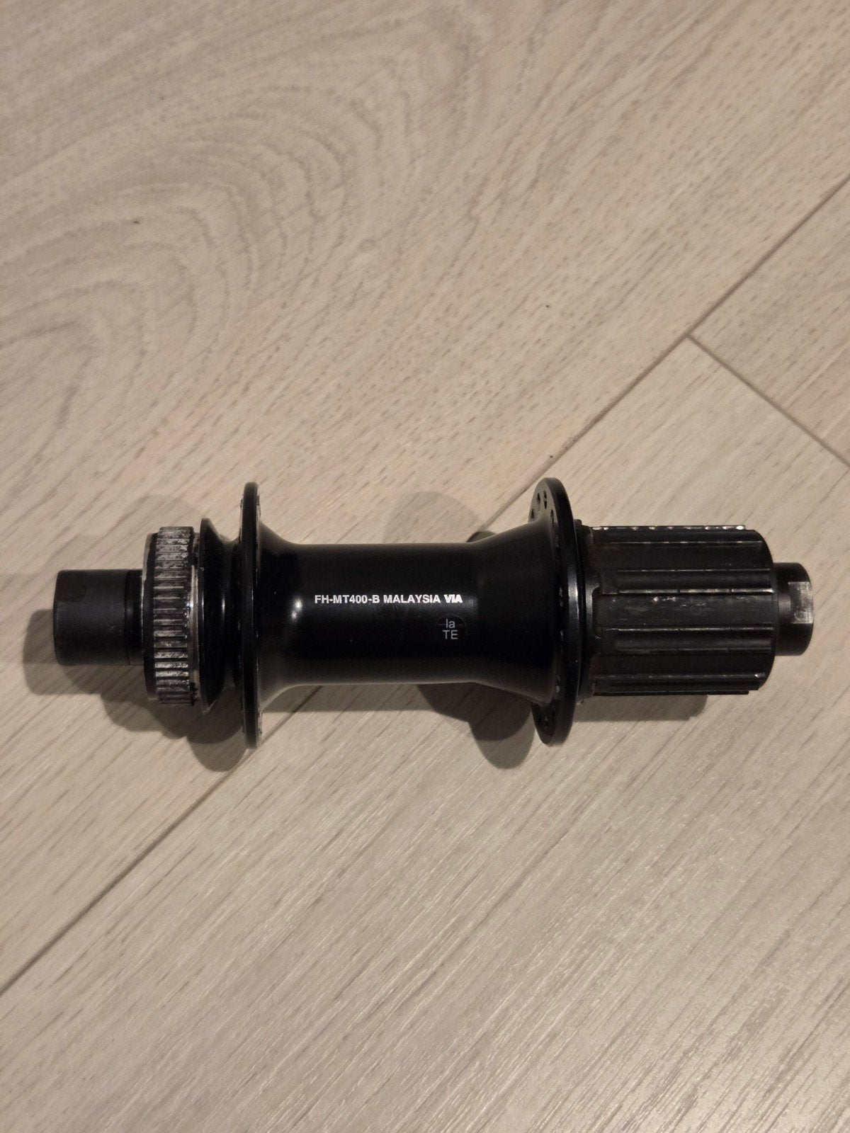 Shimano FH-MT400-B Boost Achternaaf (148x12), Fietsen en Brommers, Fietsonderdelen, Gebruikt, Wiel, Aluminium, Mountainbike, Ophalen of Verzenden