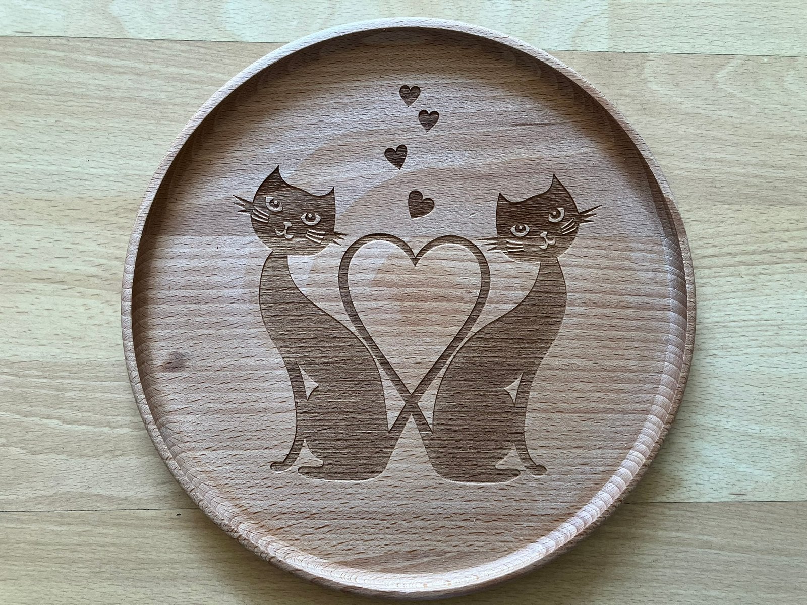 Groot houten bord met uitgesneden poezen nieuw, Nieuw, Ophalen of Verzenden, Bord(en), Overige stijlen