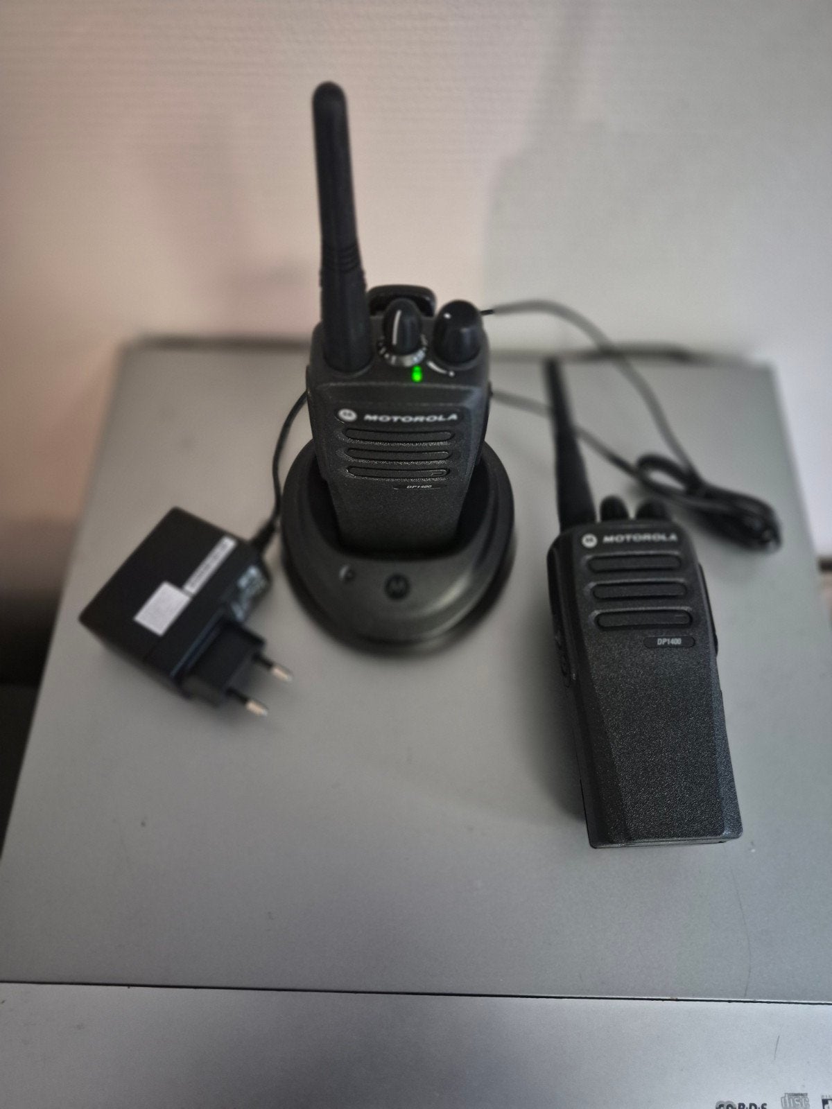 Motorola DP1400 Digital / DMR (UHF) Portofoons - 2 stuks, Ophalen of Verzenden