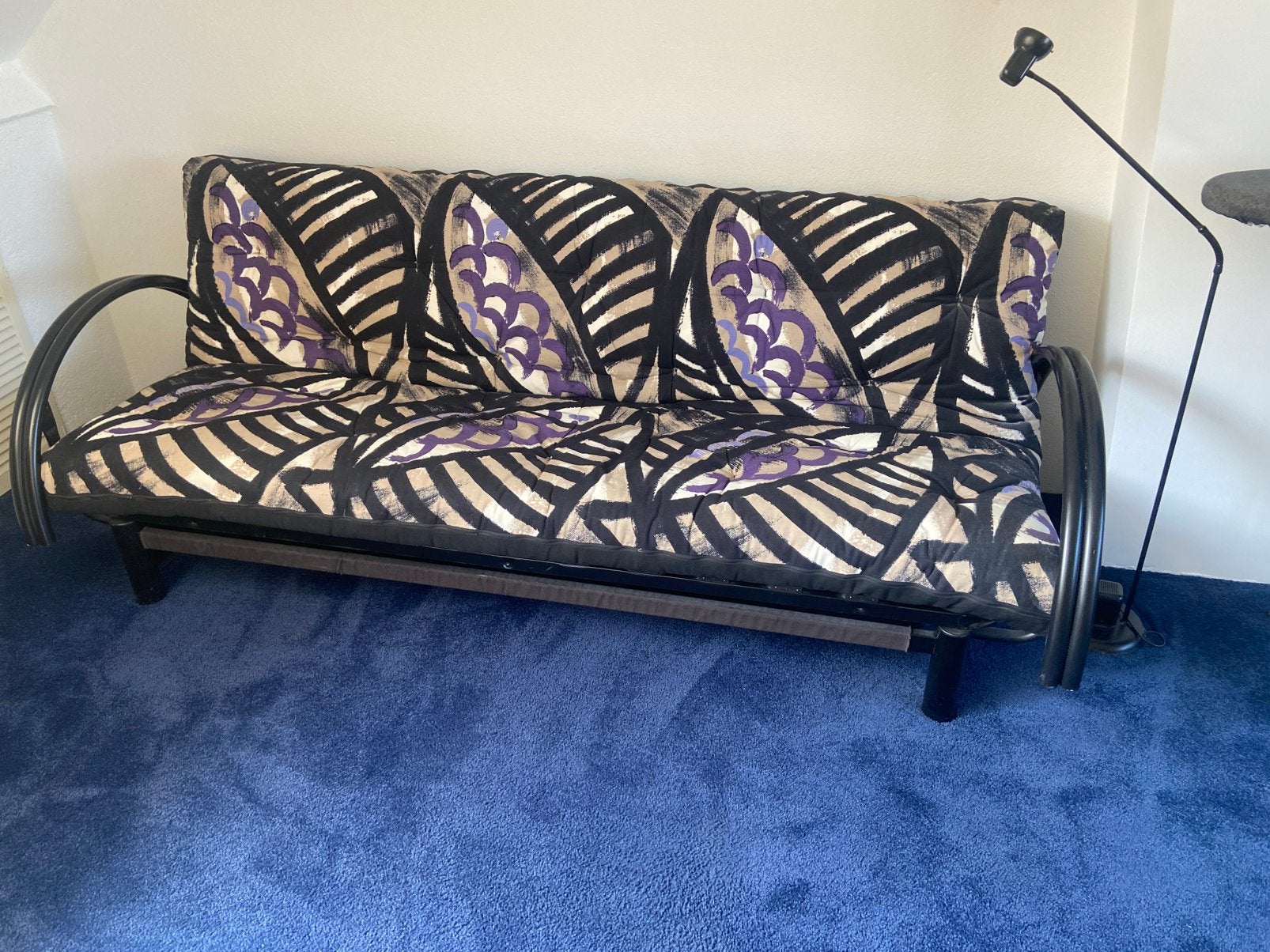Slaapbank Futon wegens verhuizing te koop, Ophalen, Zo goed als nieuw, Tweepersoons
