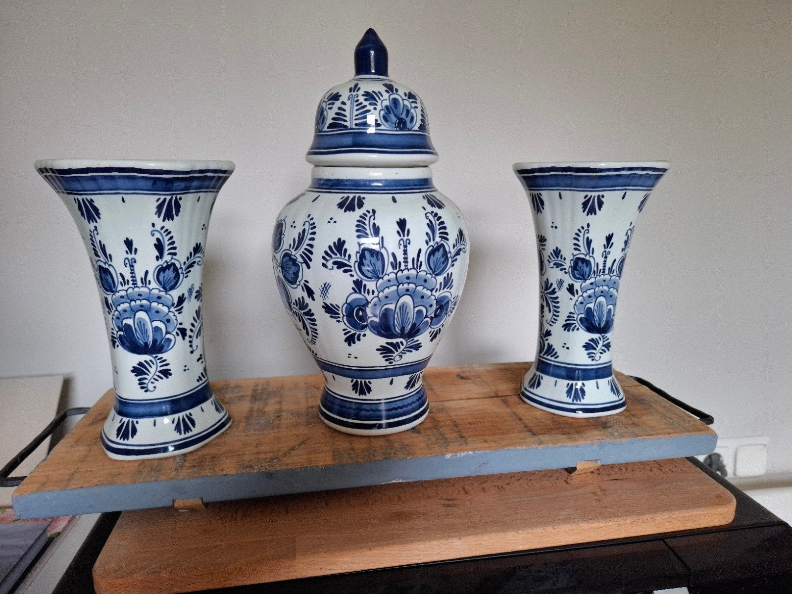 Prachtige Delfts Blauwe Kaststel - 3-delig, Ophalen