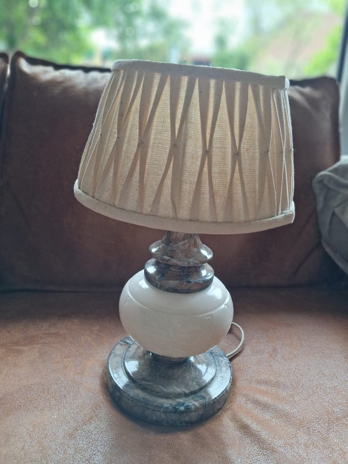 mooie vintage lamp izgst. van marmer en albast, Ophalen of Verzenden, Zo goed als nieuw, Overige materialen, Vintage
