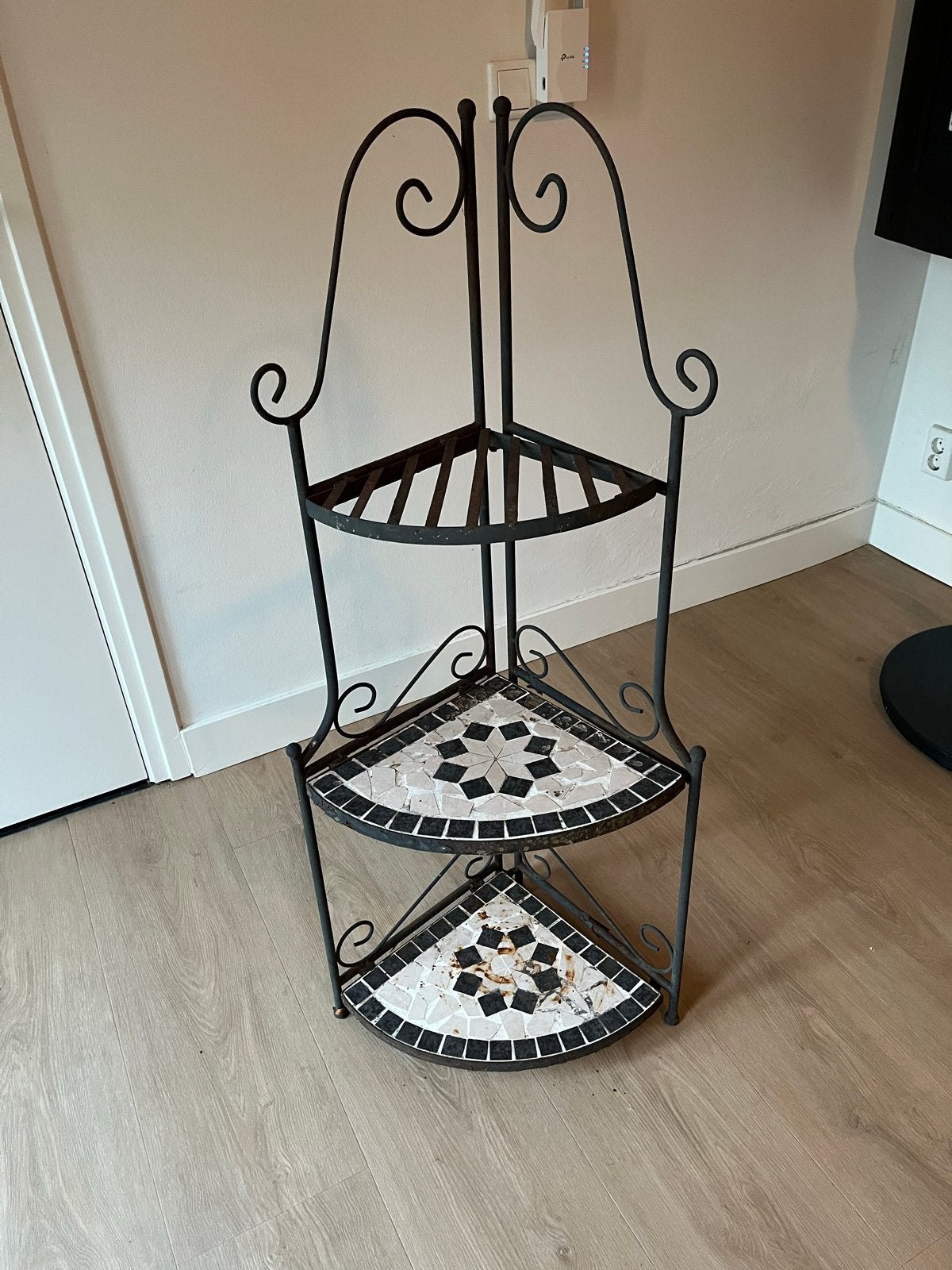 Metalen hoekrek met mozaïek bladen, 115 cm hoog, Ophalen, Gebruikt, Metaal, Overige typen
