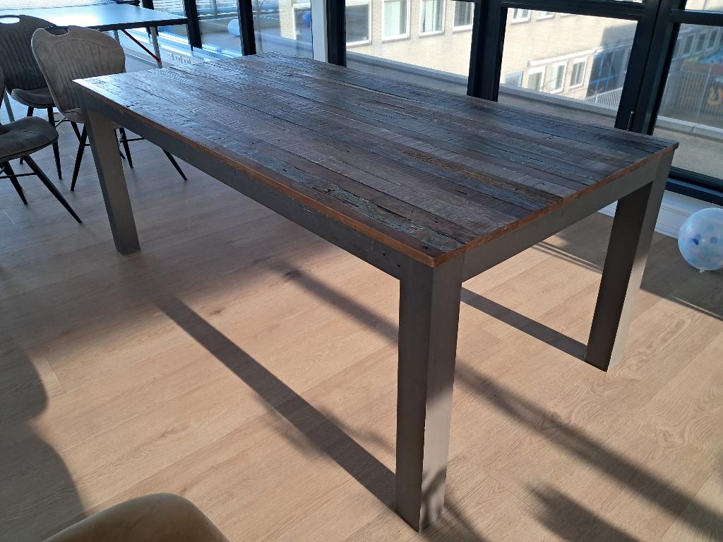 Robuuste Industriële Tafel (2 meter), Ophalen, 100 tot 150 cm, 200 cm of meer, Zo goed als nieuw