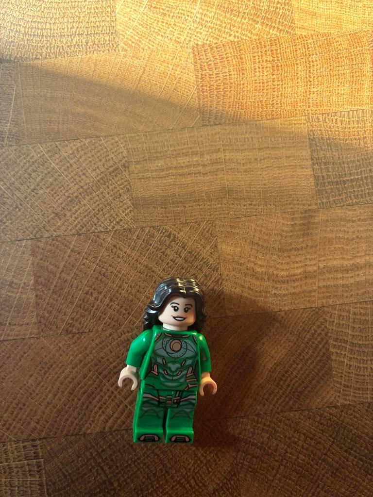 LEGO Minifiguur Sersi uit Eternals - Marvel Super Heroes, Marvel, Lego, Ophalen of Verzenden, Zo goed als nieuw