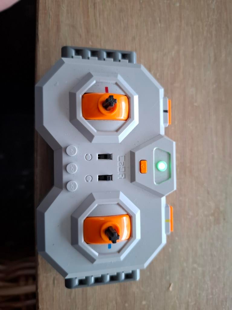 Afstandsbediening voor soort Lego, Ophalen