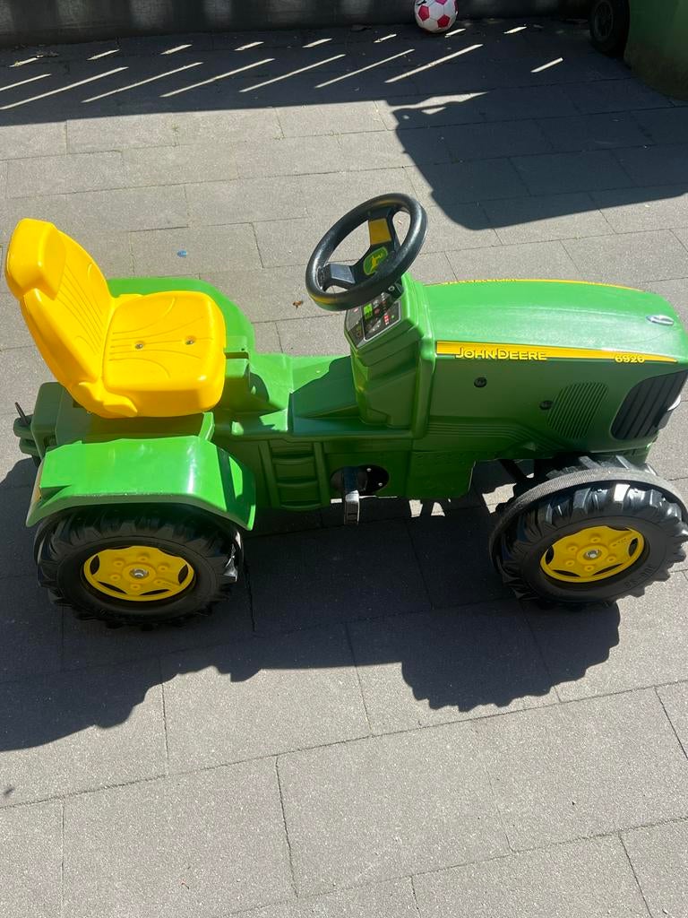John Deere kinder trekker - Zo goed als nieuw, Ophalen, Zo goed als nieuw, Trapvoertuig
