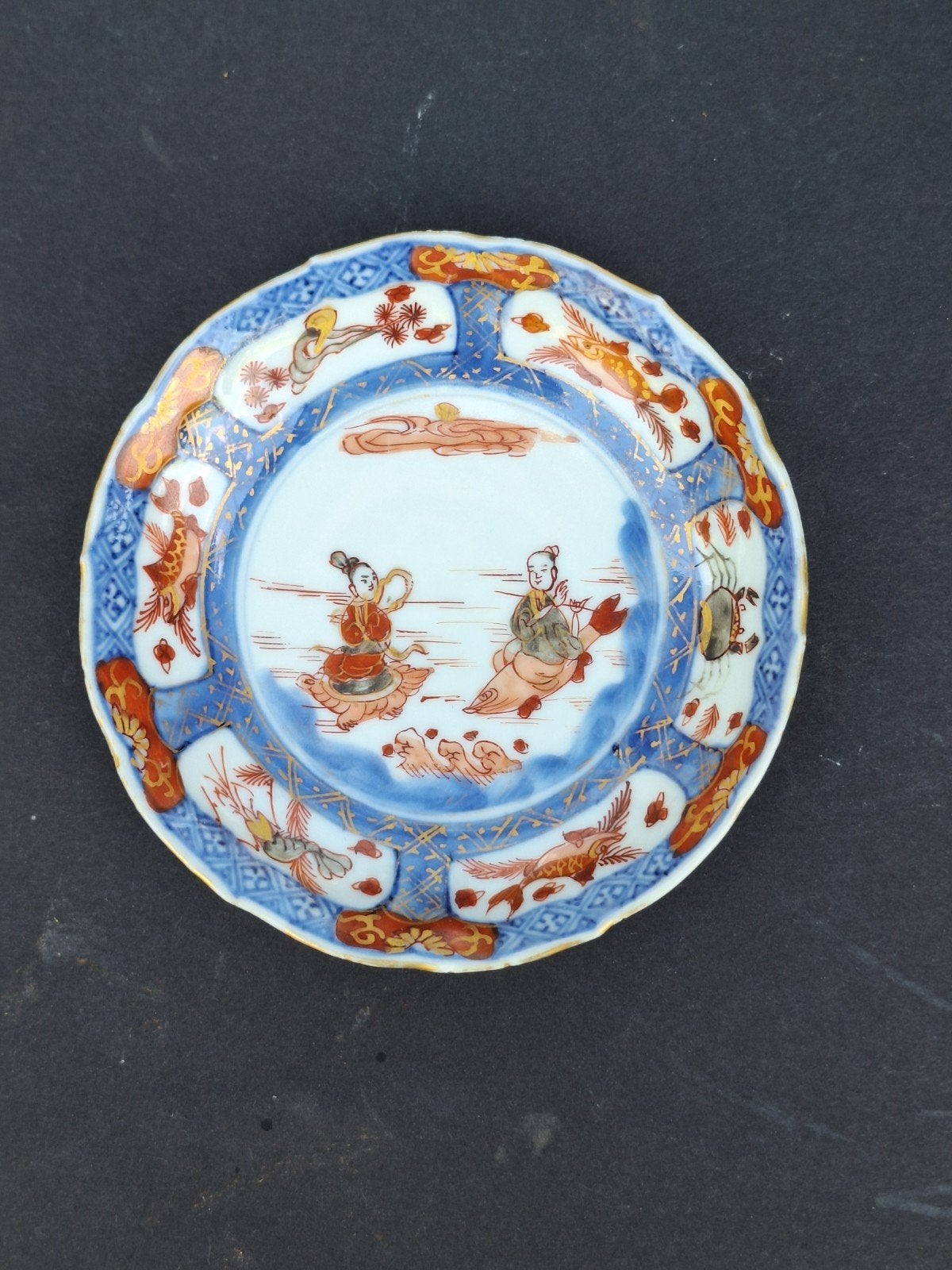 Chinees schoteltje met chinees op schidpad  en karper, Antiek en Kunst, Ophalen of Verzenden