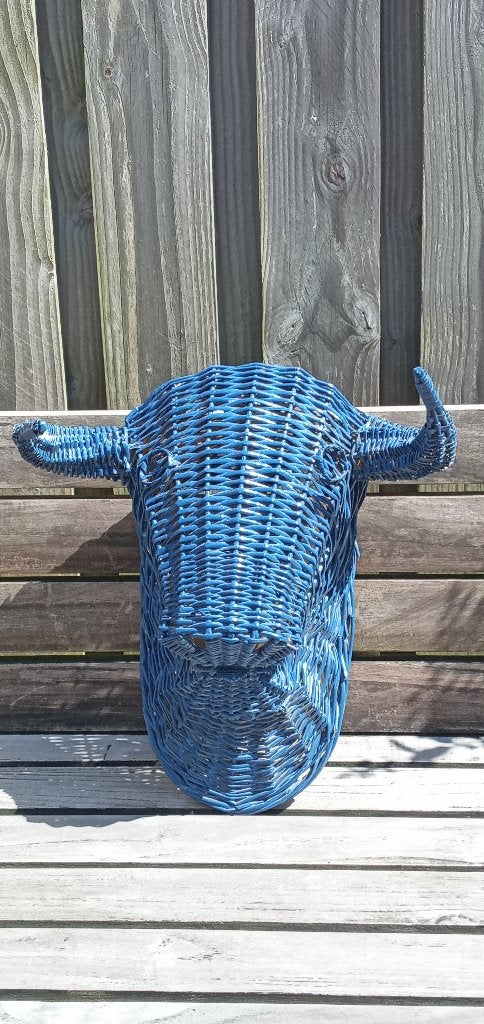 Stoere rieten stierenkop wanddecoratie blauw 42 x 41 cm, Gebruikt, Wandhanger, Ophalen of Verzenden, Met ophangsysteem