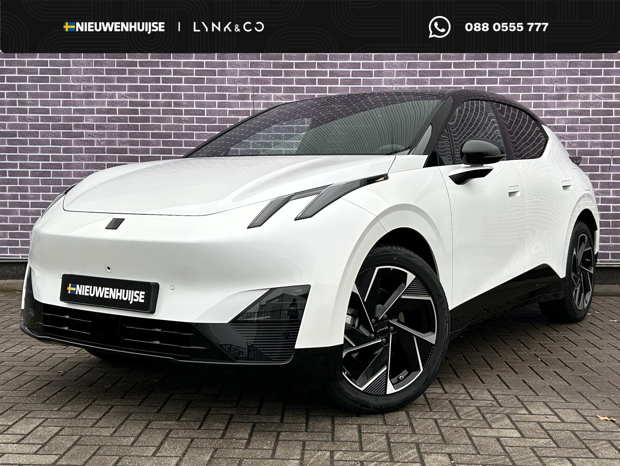Lynk & Co 02 More 66 kWh | Trekhaak | Panoramadak | 360 came, Auto's, Lynk & Co, Automaat, Achterwielaandrijving, 1795 kg, Wit