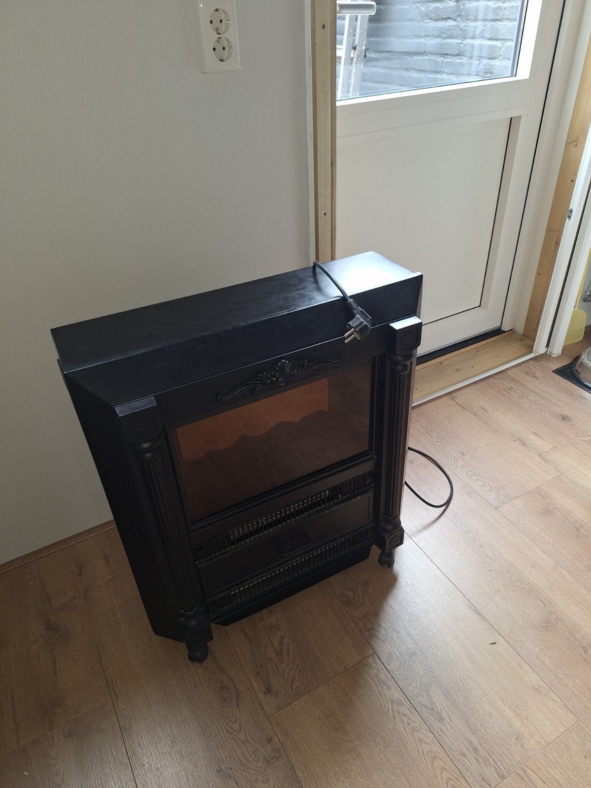 Mooie, zeer nette sierkachel, Huis en Inrichting, Ophalen, Zo goed als nieuw, Elektrisch, Overige soorten