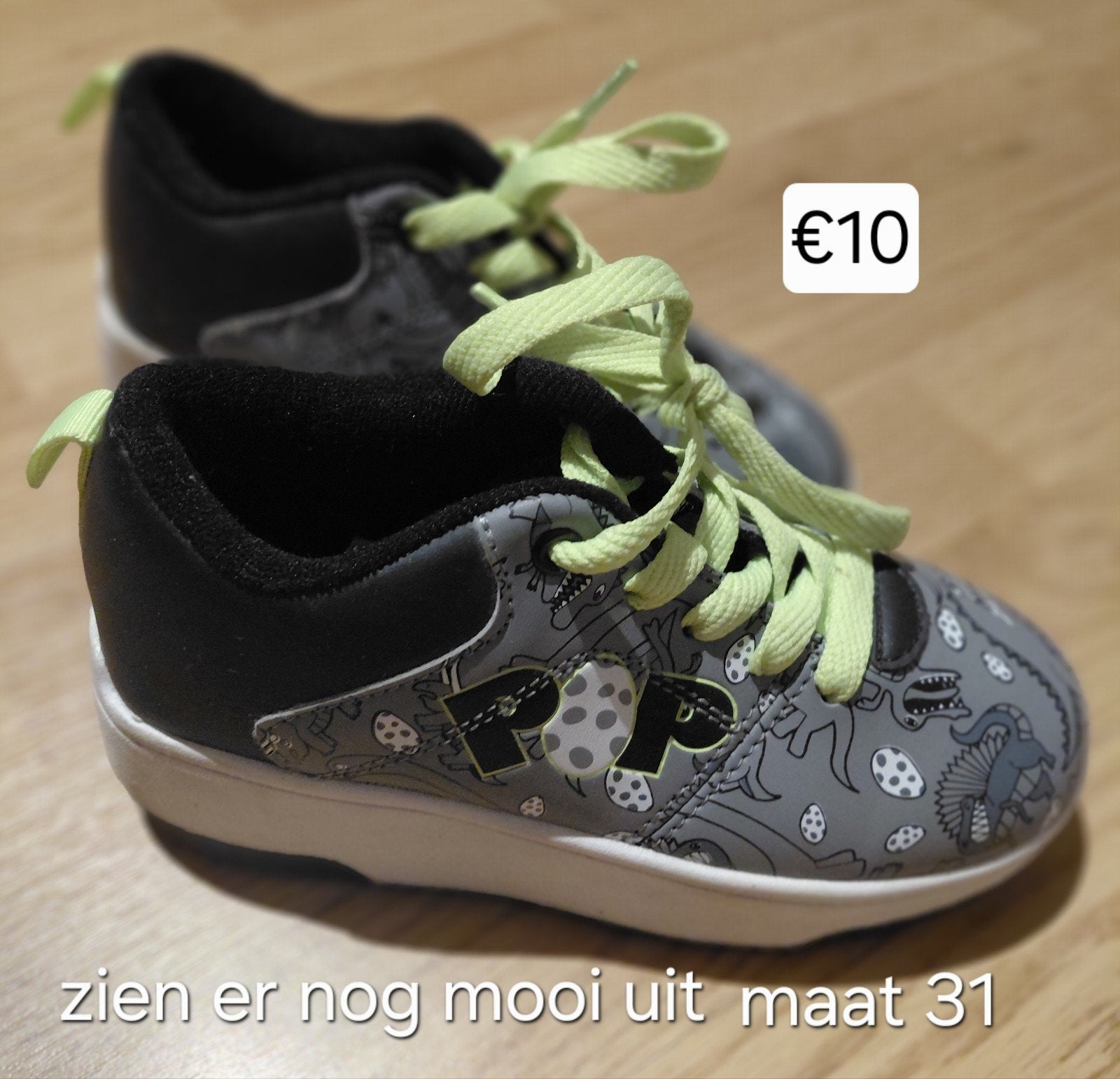 Pop Wheelys,Leuke kinderschoenen maat 31 - Zo goed als nieuw, Ophalen, Jongen of Meisje, Schoenen, Zo goed als nieuw