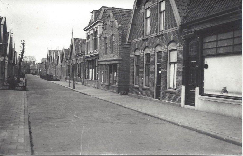 Wormerveer (N.H.) Goudastraat, Agfa Fotokaart, Ophalen of Verzenden, 1940 tot 1960, Ongelopen, Noord-Holland