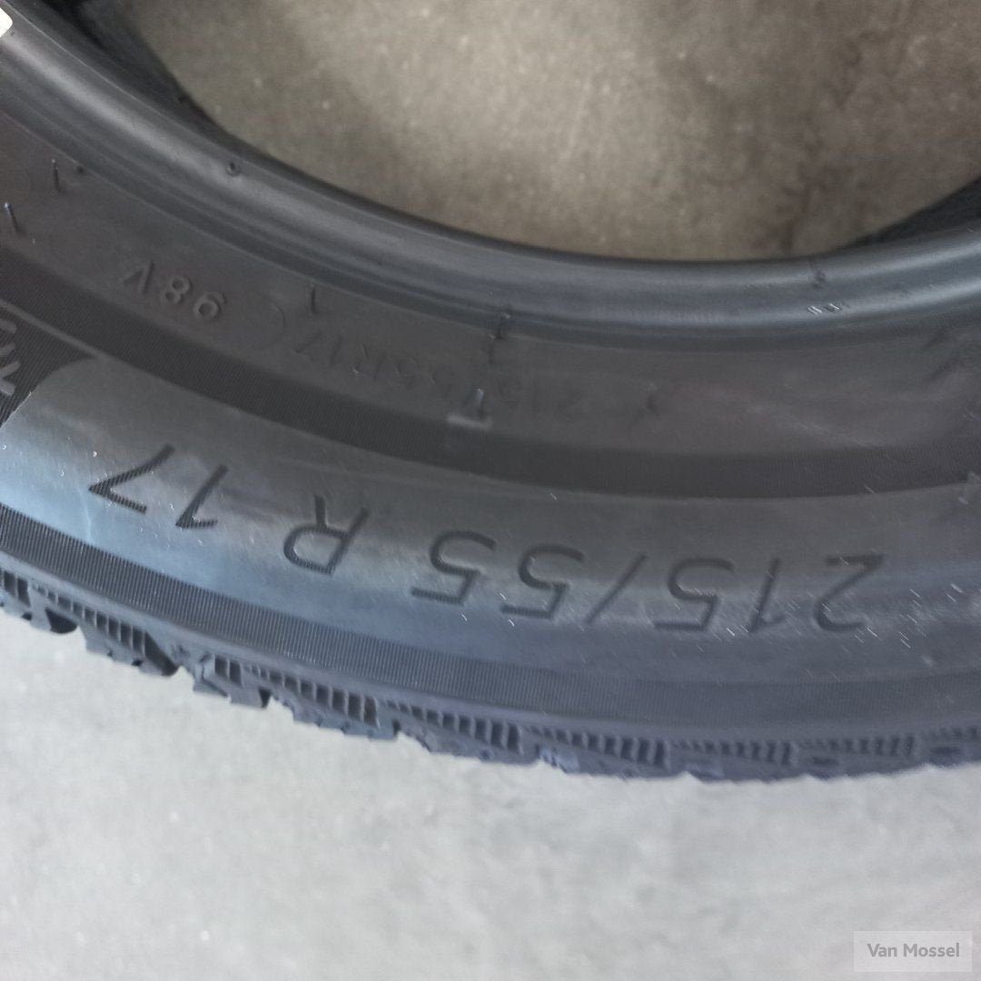 Michelin Alpin 7 215/55/R17 98V, -, -, 17 inch, Ophalen of Verzenden