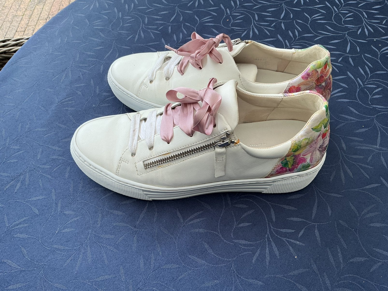 Gabor Sneakers maat 7, Kleding | Dames, Ophalen of Verzenden, Zo goed als nieuw, Wit, Sneakers of Gympen