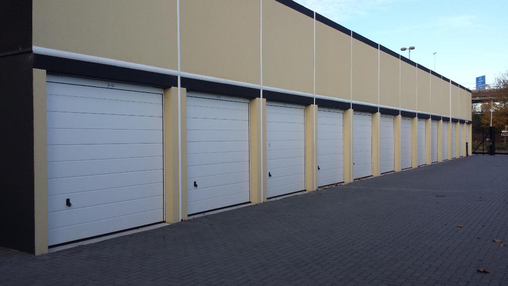 Garagebox(en) 24 m2 te koop