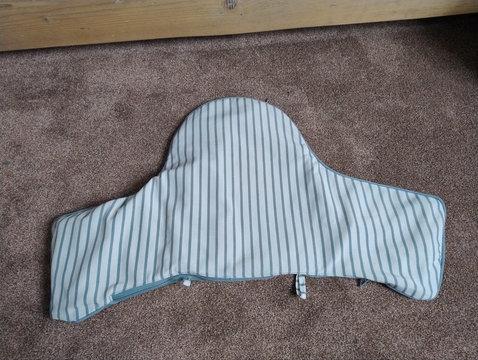 Bekleding/zit verkleiner voor Ikea kinderstoel - gestreept/b, Ophalen of Verzenden, Gebruikt