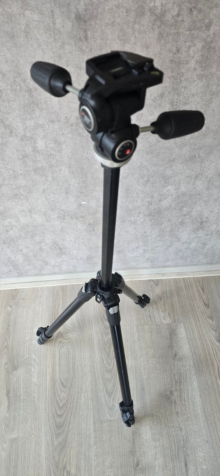 Manfrotto 055XDB Statief + 804rc2 head, Ophalen, Gebruikt, Snelkoppelingsplaat, Driepoot