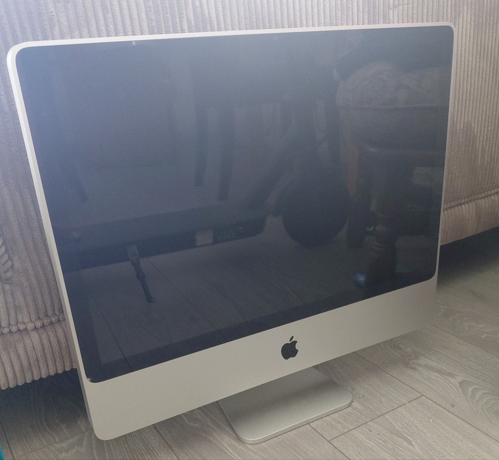 Apple iMac 24-inch Mid 2007 Intel Core 2 Duo 2.4 Ghz, Computers en Software, Apple Desktops, Ophalen, 2 tot 3 Ghz, SSD, IMac