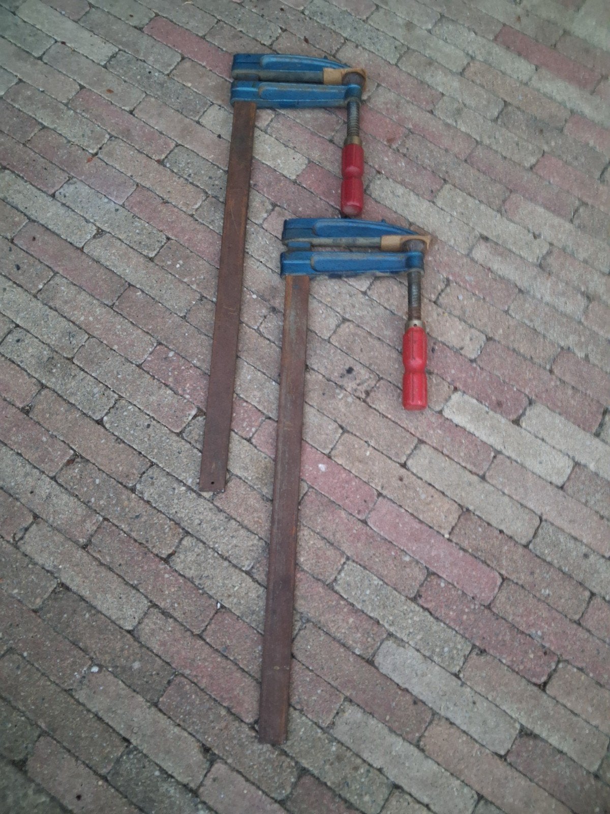Set van 2 zware lijmklemmen / sergeanten (63 cm klemwijdte), Doe-het-zelf en Verbouw, Ophalen of Verzenden, Gebruikt, Klem