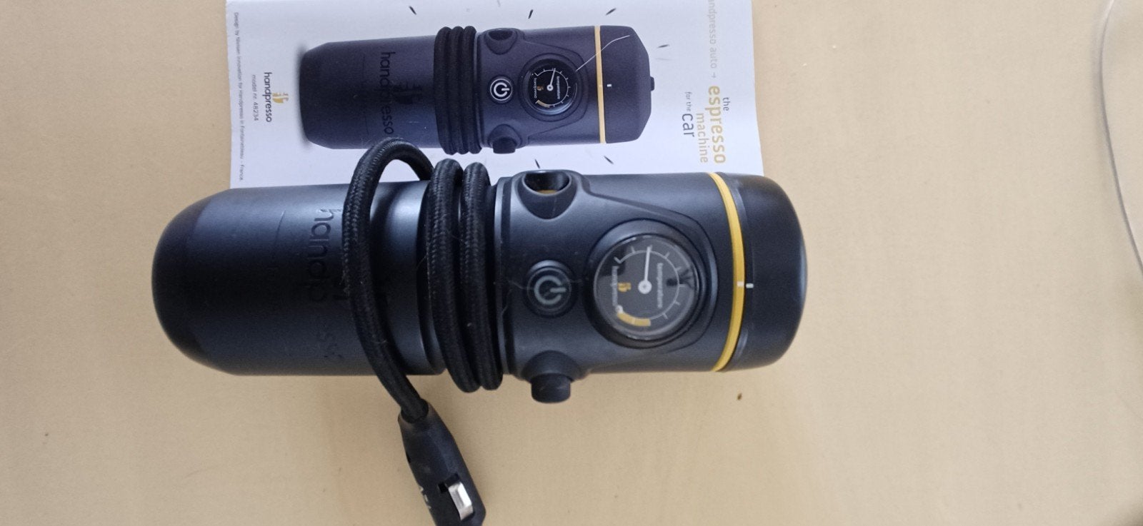 Handpresso voor auto, Ophalen, Zo goed als nieuw