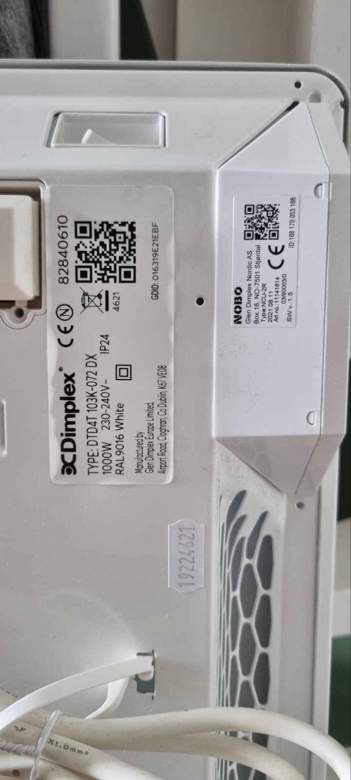2 Dimplex 1000W elektrische radiatoren, Doe-het-zelf en Verbouw, Ophalen, Radiator, 30 tot 80 cm
