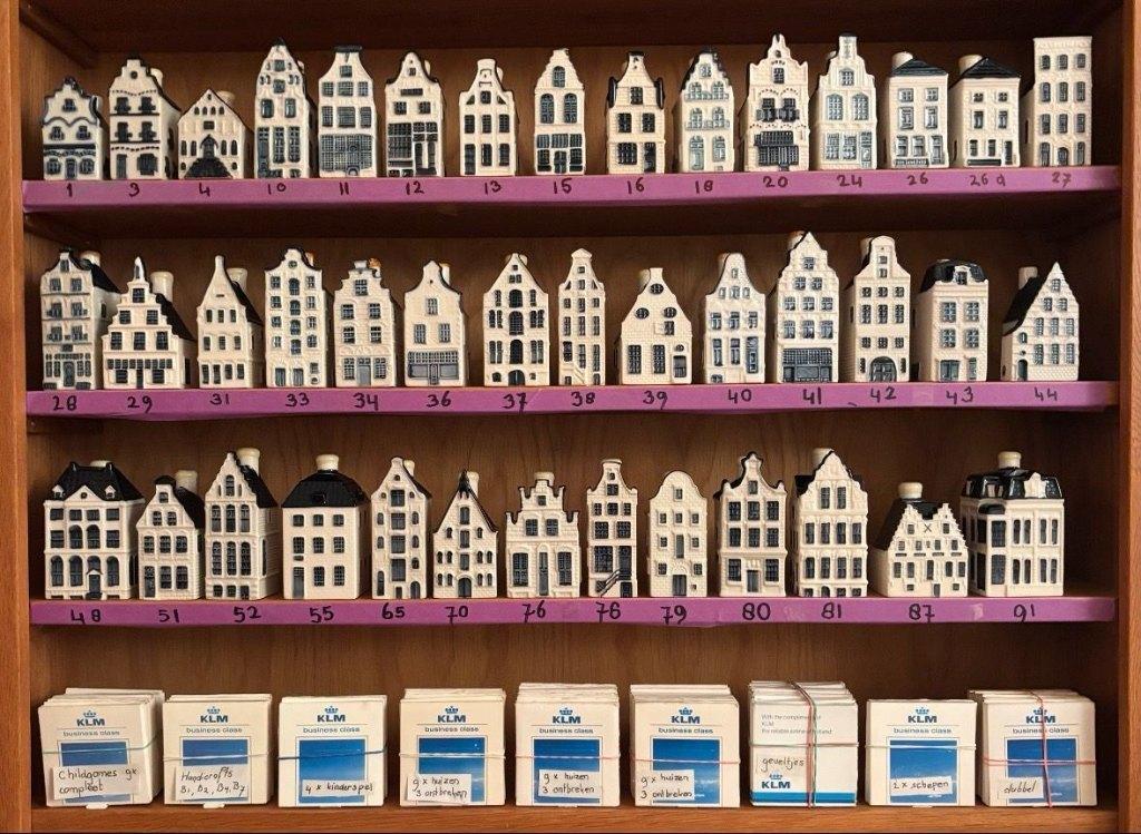 KLM Delfts Blauwe Huisjes, Ophalen of Verzenden, Zo goed als nieuw, 1 t/m 20, Gevuld