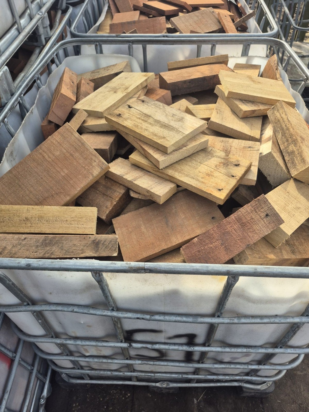 brandhout gemengd of als pallets, Minder dan 3 m³, Ophalen, Overige houtsoorten, Blokken