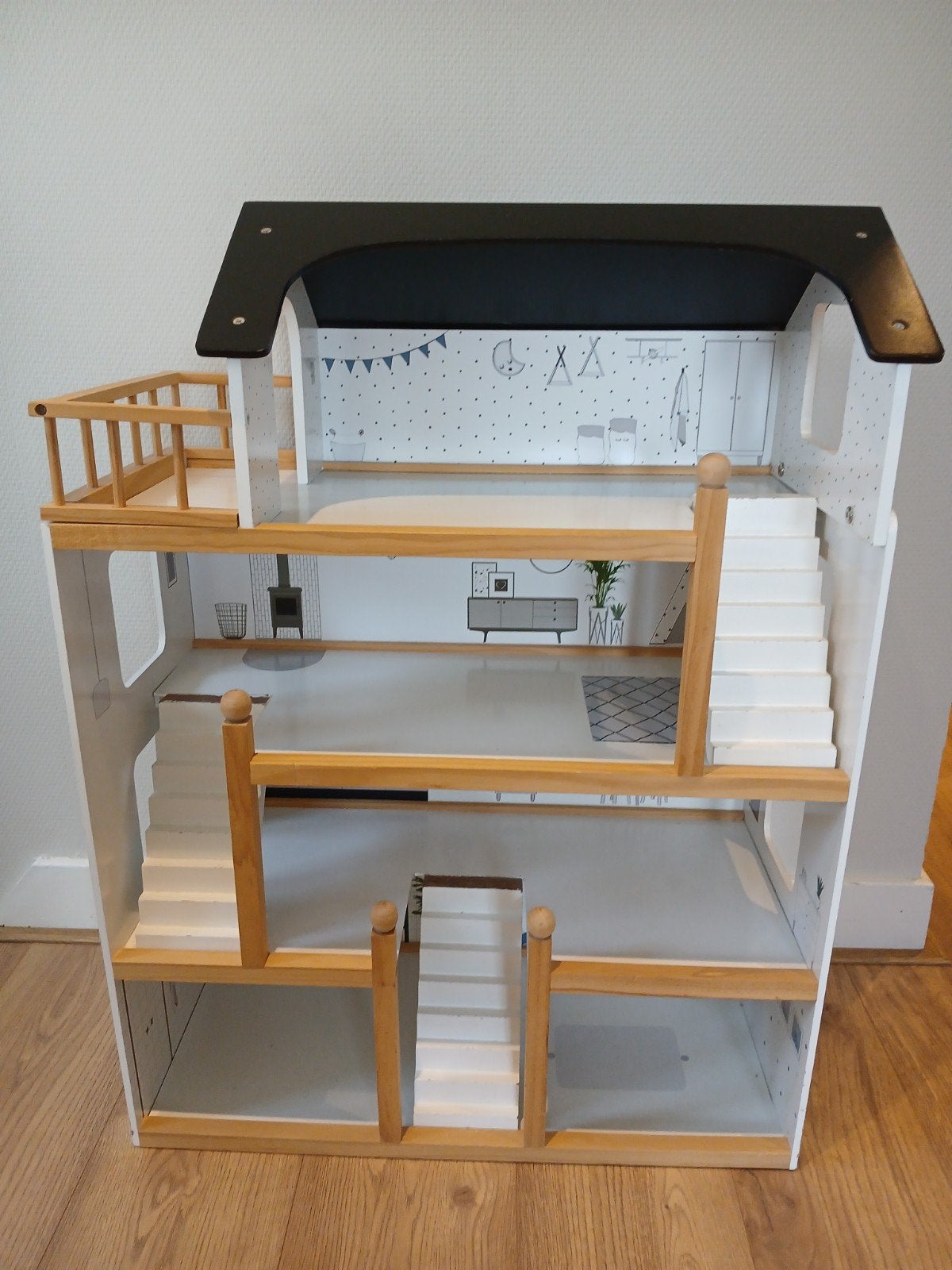 Houten poppenhuis Petite Amelie (zonder accessoires), Kinderen en Baby's, Speelgoed | Poppenhuizen, Zo goed als nieuw, Poppenhuis