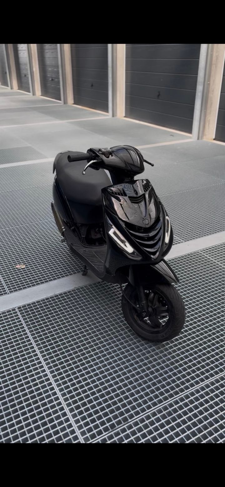Piaggio zip 70cc, Fietsen en Brommers, Scooters | Piaggio, Zo goed als nieuw, Zip, Tweetakt, Ophalen
