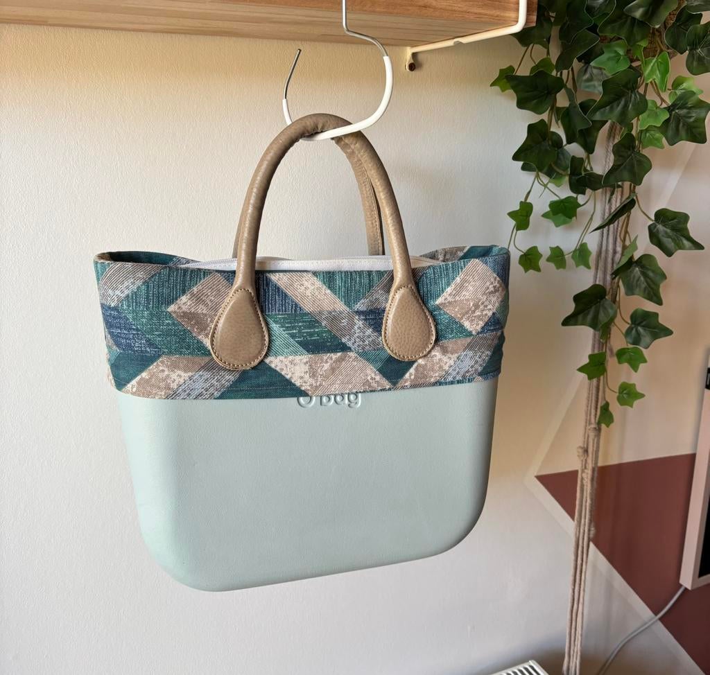 Obag handtas klein lichtblauw met voering, Ophalen of Verzenden, Zo goed als nieuw, Blauw, Handtas