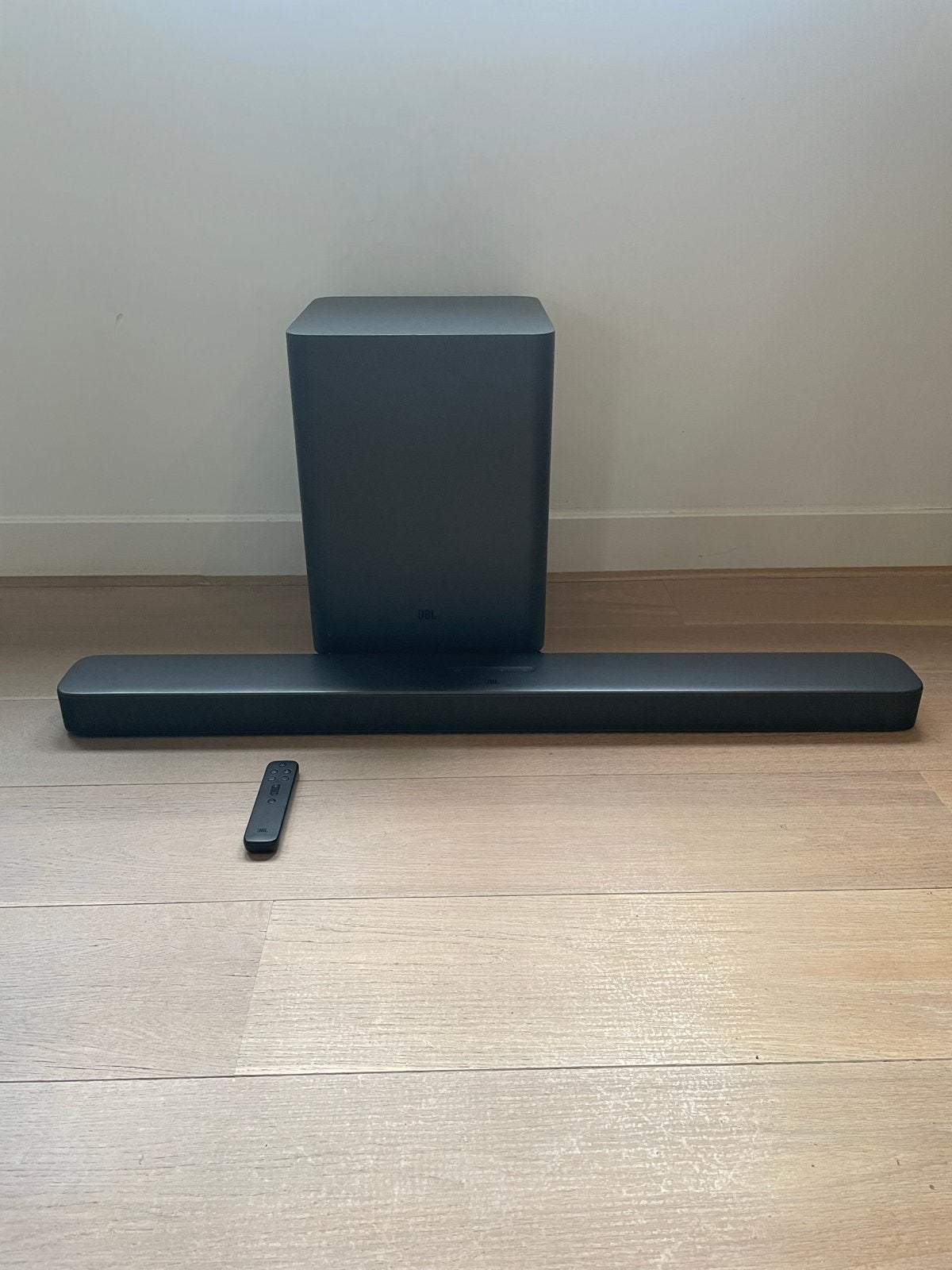 JBL 5.1 Soundbar met subwoofer en afstandsbediening, Audio, Tv en Foto, Ophalen, Bluetooth, Zo goed als nieuw