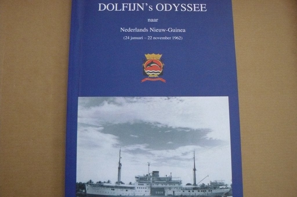 HR. MS. DOLFIJN / Dolfijn's Odyssee / Nieuw Guinea 1962, Boeken, Ophalen of Verzenden, Tweede Wereldoorlog, Nieuw, Overige onderwerpen