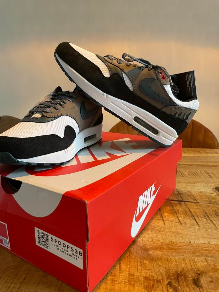 Nike Air Max 1 Escape Treeline! Nieuw! Maat 43, Kleding | Heren, Schoenen, Overige kleuren, Nieuw, Ophalen of Verzenden, Sneakers of Gympen