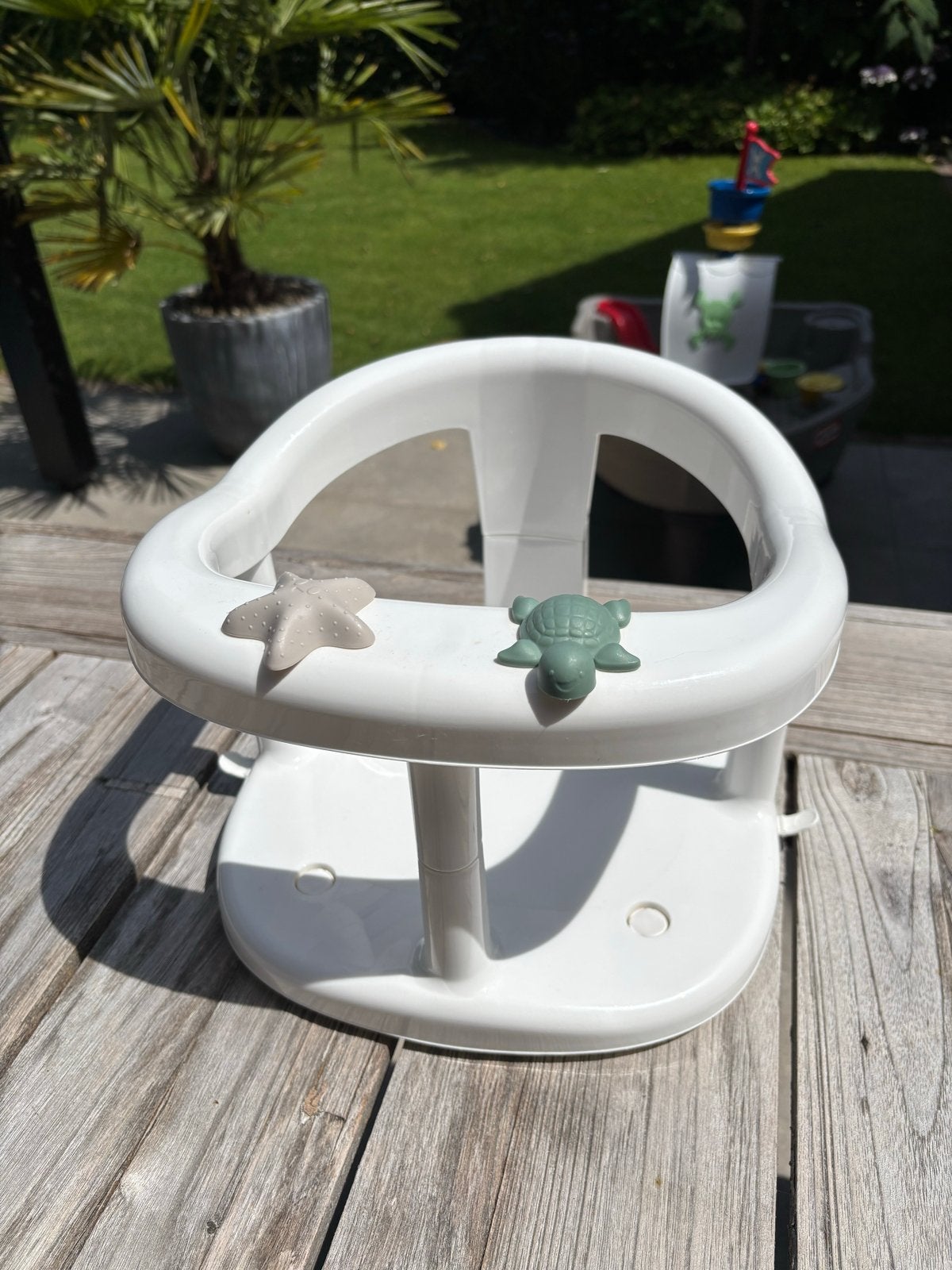 Baby badzitje met zuignappen, Ophalen of Verzenden, Zo goed als nieuw, Badzitje of Badring, Overige merken