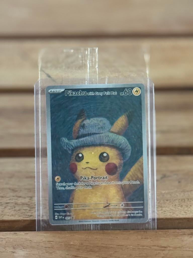 Pikachu van gogh grey felt hath in orginele verpakking, Ophalen of Verzenden, Nieuw