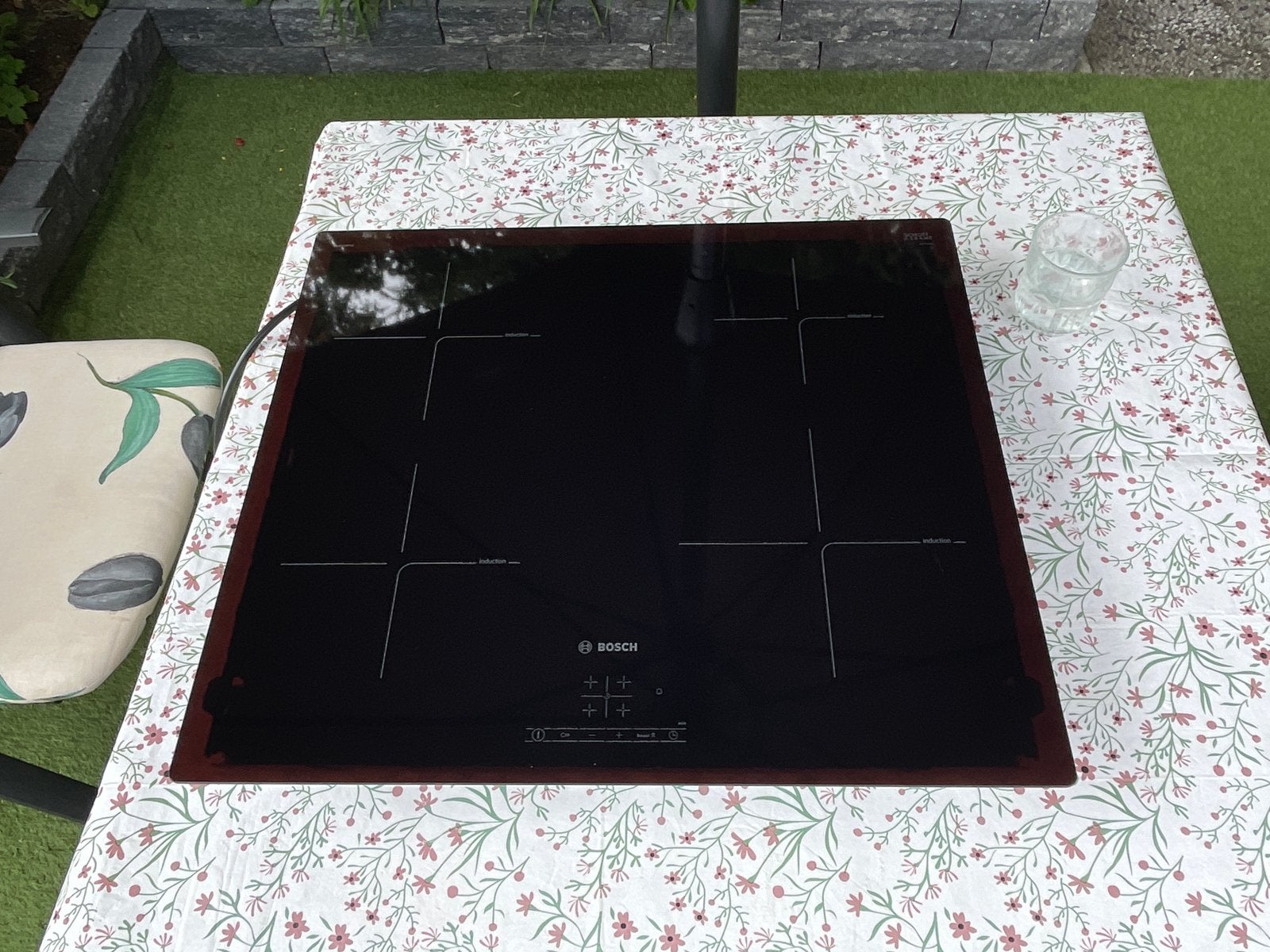Bosch Inductiekookplaat PUE611BF1E - Zo goed als nieuw, Witgoed en Apparatuur, Kookplaten, Ophalen, 4 kookzones, Zo goed als nieuw