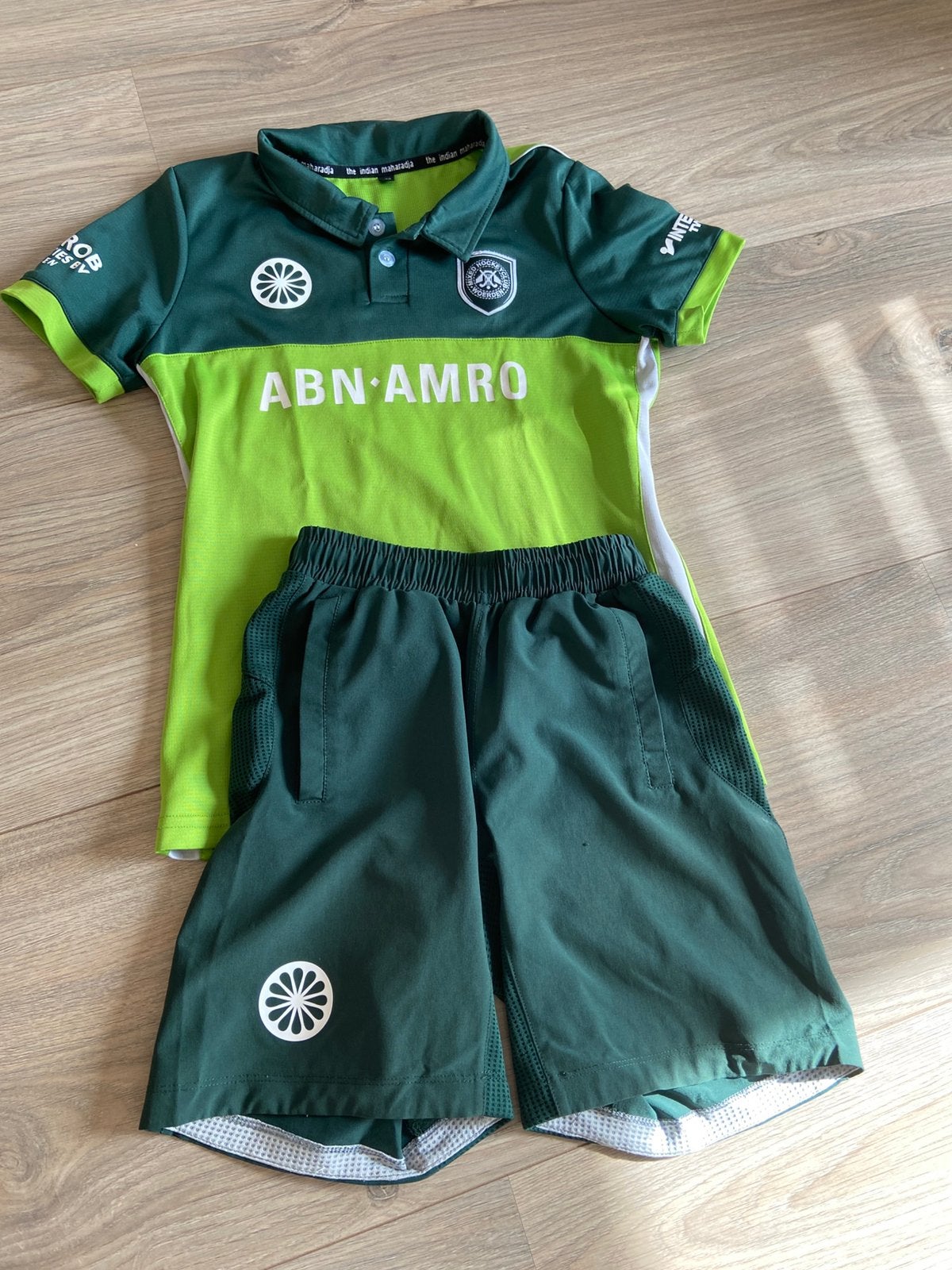 Mhc woerden hockey wedstrijdtenue jongen maat 140, Ophalen, Zo goed als nieuw, Kleding