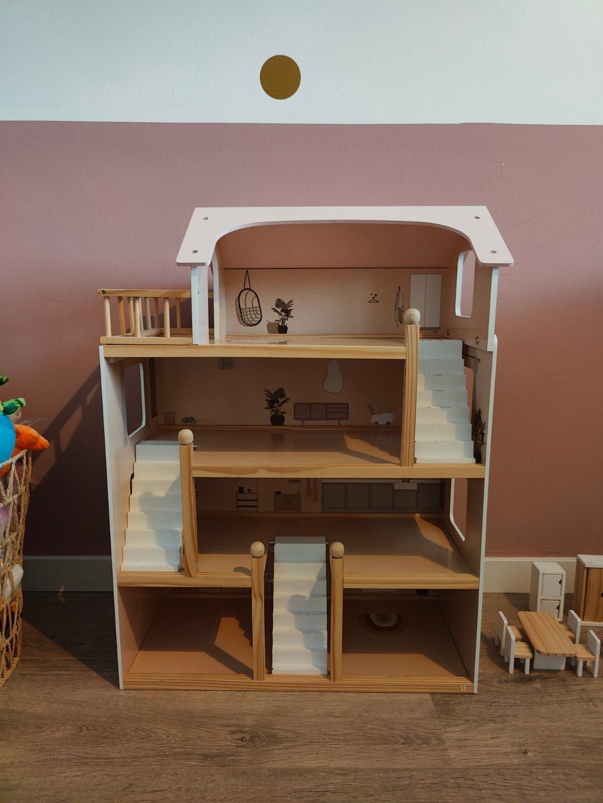 Petite Amelie - houten poppenhuis La Lyonaise, Kinderen en Baby's, Speelgoed | Poppenhuizen, Ophalen, Zo goed als nieuw, Poppenhuis