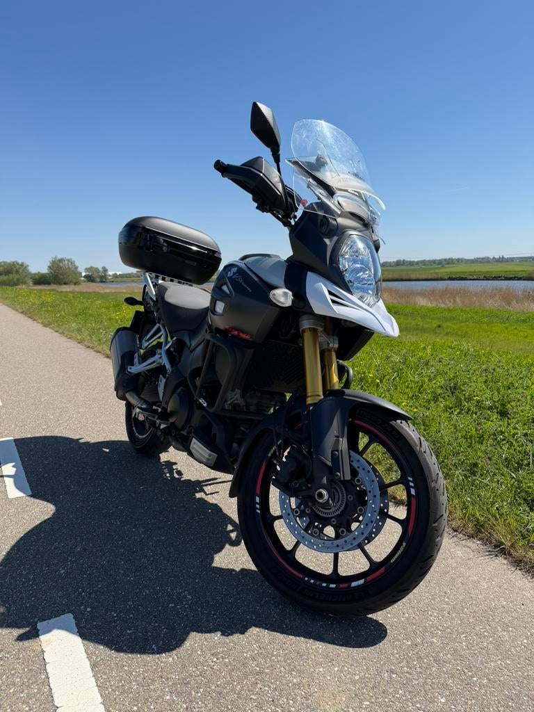 V strom  DL1000, Motoren, Motoren | Suzuki, Particulier, Toermotor, meer dan 35 kW, 2 cilinders, Motorrijbewijs A, Gebruikt, Ophalen