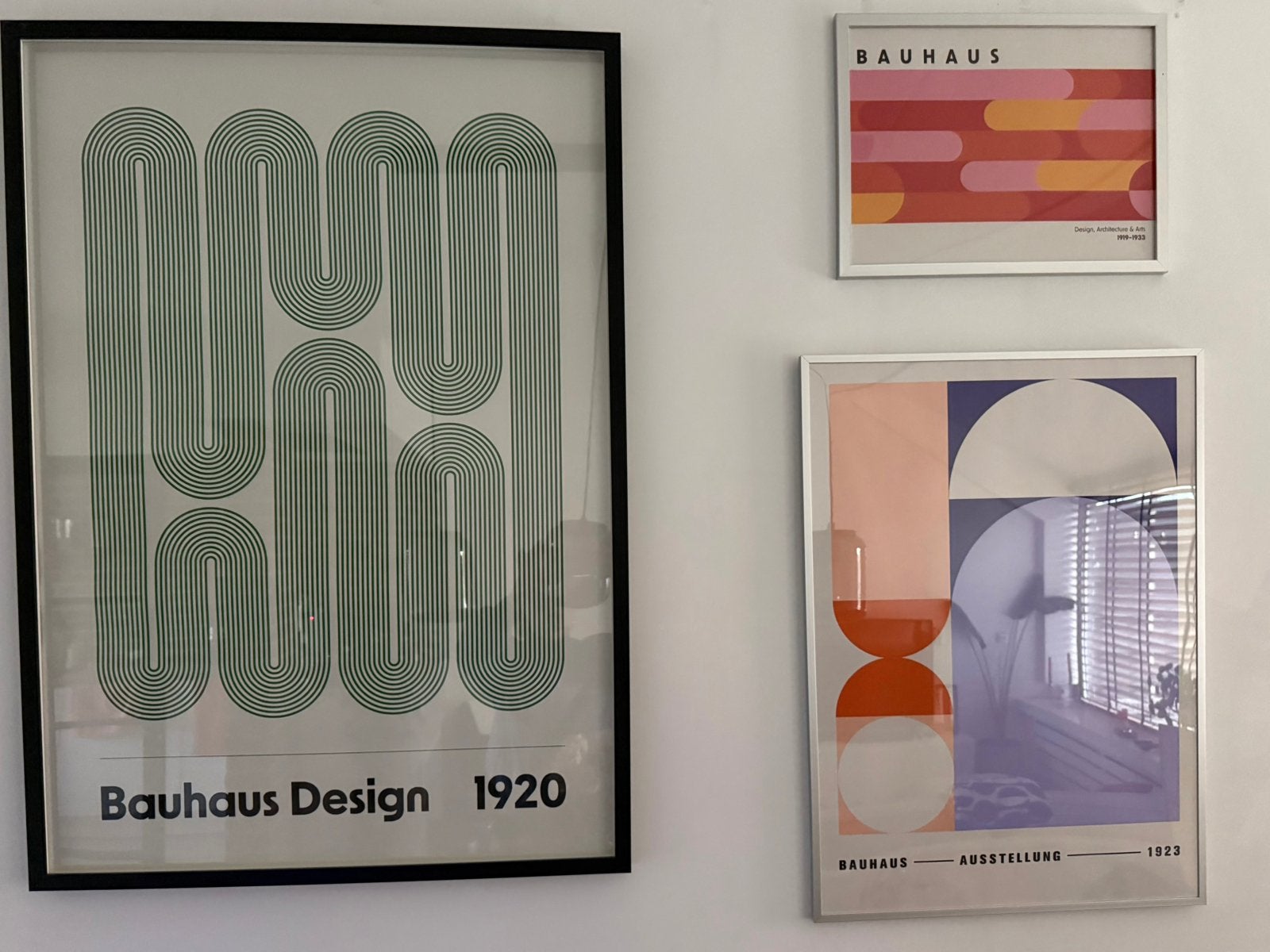 Bauhaus posters in lijst aluminium / hout / chrome, Metaal of Aluminium, Ophalen of Verzenden, Zo goed als nieuw, 75 cm of meer